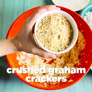 S'mores pizza is the best way to make s'mores for a crowd. http://ctrylv.co/ACiFrdf (via Delish) | Country Living Magazine