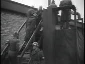 walking to gallows / putting hood on prisoner / LA man hanged