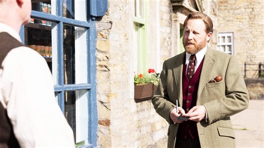 Episode 2: Old Dog, New Tricks | All Creatures Great and Small