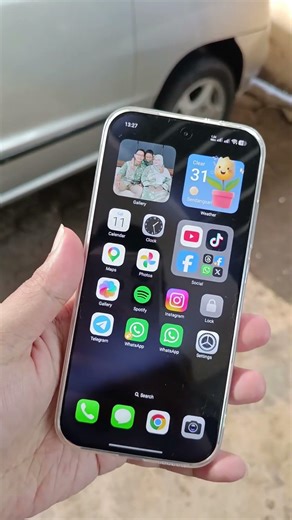 Smartphone yang masih "panas" di bulan ini. Poco X8 Pro dengan HyperOS 3.0 😁.