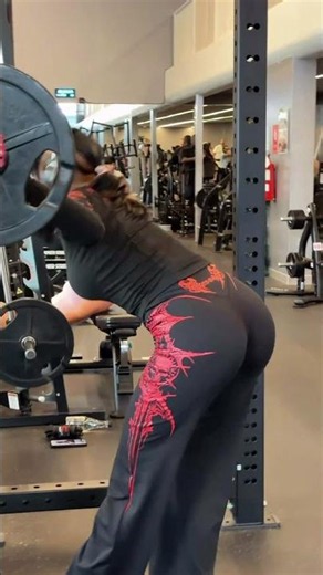 You hit the gym often? 💪😉 #gym