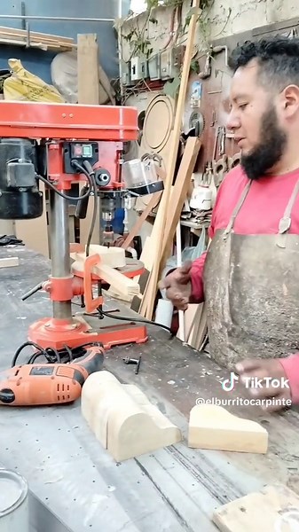 Comparación de taladros. #taladros #cortineros #brocas #fostner #perforacion #carpinteros #elburritocarpintero #carpinteria #taladrodebanco #taladrodemano #comparaciones @yocelin sanchez @Antonio Topoi Alborez @el cubil de charly @Daniel Valencia 🐶 @Taller De Ideas De Erick @pali's