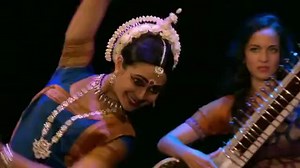 Anoushka Shankar – Traveller -live at Girona Festival-