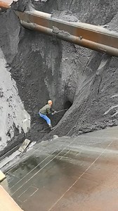 The process of unloading sand and gravel by a self-unloading ship at the shore #sand and gravel #self-unloading ship #canal #unloading ship #crew #loading and unloading ship #ore #phosphate rock #sand and gravel #fine sand #decompression video | Unloading Sailors