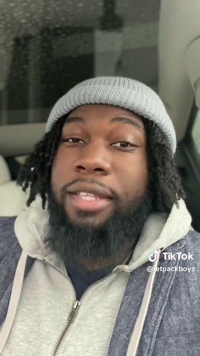 Write better bars with this simple tip. I’m going to start posting more rap tips for beginners, tips to rap better and rap flow tips. Let me know in the comments what the next tip should be. #songwriter #raptips #howtorap #howtowriteasong #fyp #raptok #rap