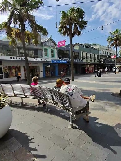 Walking The Corso Manly Sydney | Iconic Beach Street in Australia
