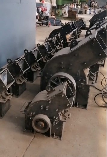 #StoneCrusher #Crusher #SandMakingMachine #Jawcrusher #HammerCrusher #ConstructionMachinery #MiningMachinery #crushing #stonecrusherplant #crush #Crushingequipment #Hammer #crushprice #crushermanufacturers #mobilejawcrusher #Mechanics #crushermanufacturers#StoneBreaker
