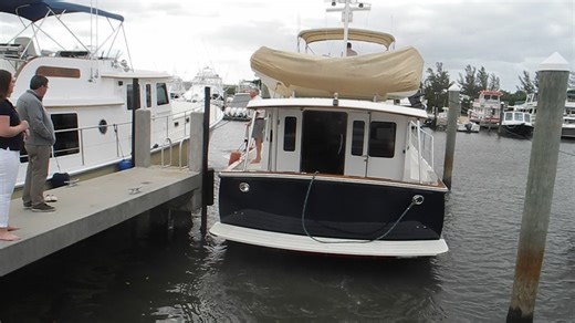 3K views · 39 reactions | Buying a boat, Ask Captain Chris - https://www.captainchrisyachtservices.com/ask-captain-chris-about-consulting-with-you/ #krogenexpress #trawlerfest #askcaptainchris #deliverycaptain #docking | Ask Captain Chris | Facebook