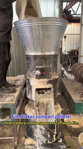 #Plastic film caterpillar compactor, #Caterpillarcompactor, #Filmcompactor, Woven bag compactor