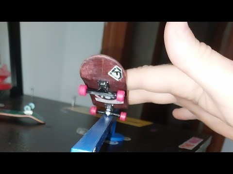 How to: 5 basic fingerboard grinds and slides for beginners