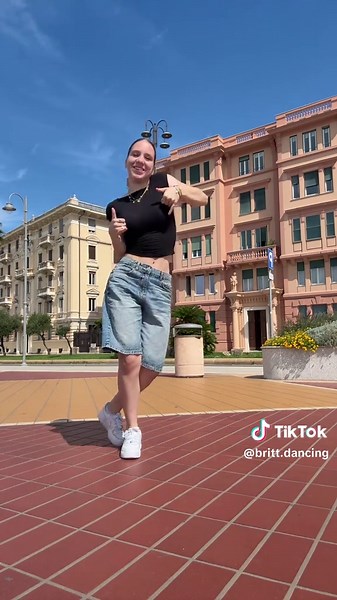 Dance Performance Capturing the Thrill of Movement