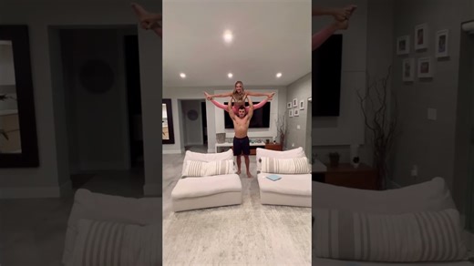 How to acroyoga flexibility, strength and balance middle split #shorts