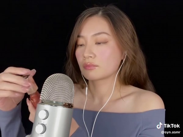 Experience Deep Relaxation with ASMR Mouth Sounds