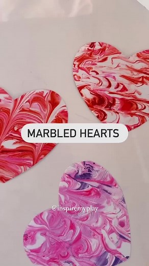 Make the best marbled paper using shaving foam and food colouring! #learnontiktok #kidsactivities #valentinesday #sensoryplay