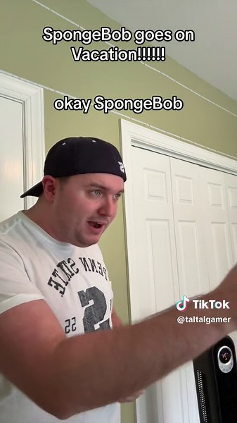 Squidward's Day Turns into a Nightmare! SpongeBob Goes on Vacation!