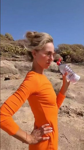 Stay Hydrated: Top Tips for Keeping Your Body Refreshed Daily #HydrationHacks #StayHealthy