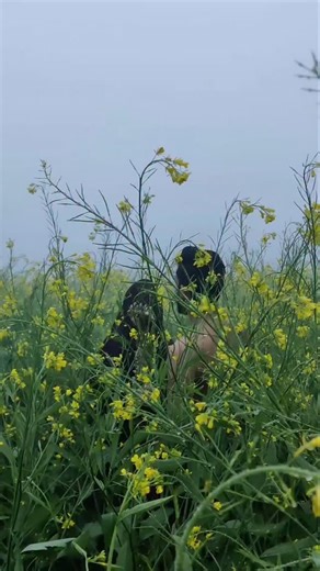 Asif Ali on Instagram: "#voicewala🥰🥰🥰🥰🥰🥰 #prank😂😂😂😂😂😂😂😂"