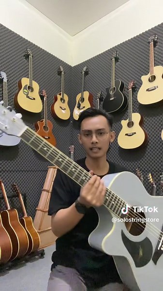 Gitar Original Lokal di Bawah 500rb - Pilihan Terbaik