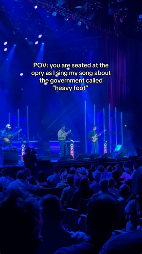 What’s this make you feel?! This is “heavy foot” — a song about the times we are living in | Mon Rovîa