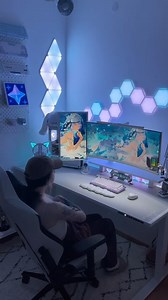 1.9M views · 2.5K reactions | Organize your cables with the Secretlab MAGNUS Pro Pure White — a bold statement for an all-white space. Together with the Secretlab MAGPAD™ Desk Mat in Ash Gray Leatherette, add some tone-on-tone warmth for a touch of quiet sophistication at your setup. https://secretlab.co/white-collection [: @poppymochii on IG] #secretlab #MAGNUSPro #setupgoals #aesthetics | Secretlab | Facebook