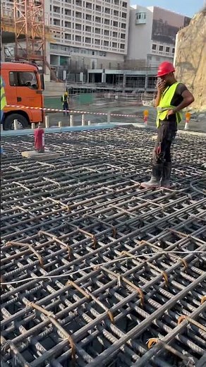 Building the high-rise basement and foundations