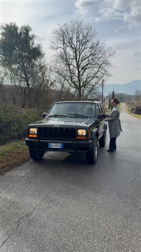 Mr.Wagoneer® on Instagram: "1998 Jeep Cherokee XJ — 59,000 Original Kilometers / For Sale. 36.000 euro. An exceptional example of the legendary Jeep Cherokee XJ, preserved in outstanding condition with only 59,000 original kilometers. Carfax available with the car papers. Equipped with the iconic 4.0L inline-6 engine paired with an automatic transmission, this Cherokee delivers the reliability, torque, and driving character that made the XJ a true benchmark in its class. The interior is like new