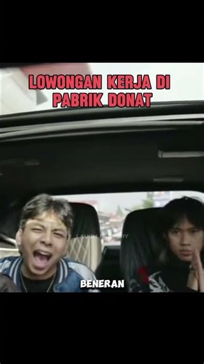 Pekerjaan macam apa itu 😭