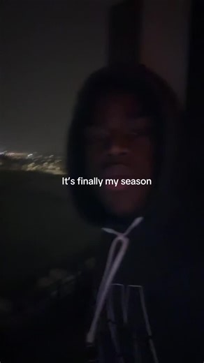 #christmas #snow #paris #winter