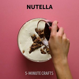 425K views · 3.2K shares | Cute and easy dessert decorations.  | 5-Minute Crafts Play | Facebook