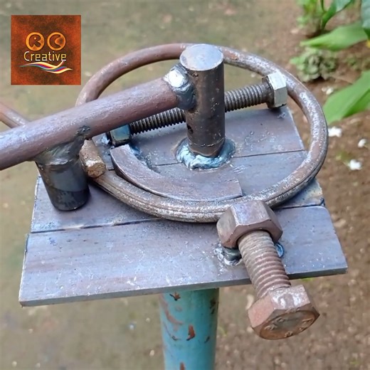 18K views · 133 reactions | How To Make Circle From Round Bar-Metal Bar Circle Making ideas | RC Creative | Facebook