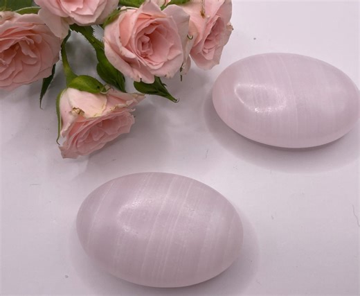 Mangano Calcite Palm Stones - Etsy