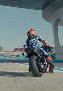 Monster Yamaha's Pit Lane Work Mode Activated at Jerez Test