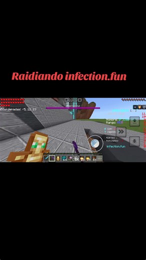 Raidiando Infection.fun en Minecraft