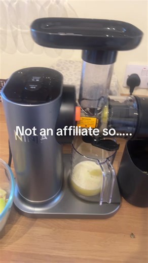 Ninja Juicer Performance: Pineapple Juice Extraction