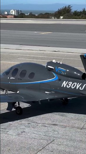 Cirrus SF50 Vision Jet