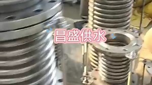 波纹补偿器安装现场