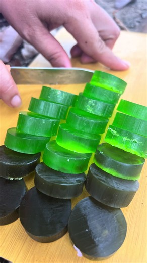 Survival Skills: Mom shows How to Make 100% Good Soap and Water #camping #survival #skills #outdoors #ldeas