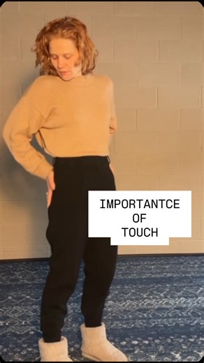 @body_knows_ on Instagram: "Touch is one of the fastest ways to calm the nervous system. We often think regulation requires effort. But sometimes, it requires contact. Self-touch, a self-hug, or gently opening the chest activates the parasympathetic nervous system. It lowers stress hormones and increases oxytocin, the hormone of safety and connection. Emotionally, this can: • Reduce anxiety and overwhelm • Soothe loneliness and emotional fatigue • Support grief and emotional release • Restore a 