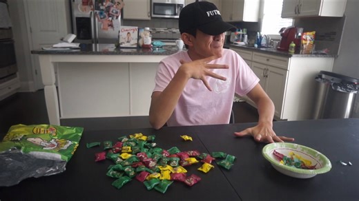 Sour Warhead Challenge | Skunky