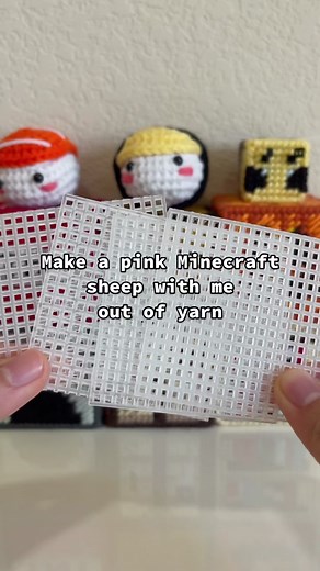 Make a pink Minecraft sheep with me out of yarn #fypシ #minecraft