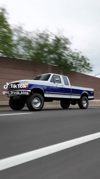 1996 Ford F250 X-Cab XLT 4x4 7.3L Powerstroke Turbo Diesel Automatic Only 111,939 Miles New 4” Lift Kit New Shocks New 35” BFG Tires XPEL Tint Killer Color Combo Excellent Condition! Rust Free!! 🚚 Shipping Available! $45,900 📞📱 Call / Text @nj_truck_king_deena 856-420-0788 With Any Questions 📞📱 Call / Text @nj_truck_king_scott 856-420-0787 With Any Questions #FordF250 #Powerstroke #Diesel #Trucks #ForSale #obs #obsgang😈 #obstruck #fordobs #oldtrucks #oldtrucksarebetter #trucksoftiktok #tru