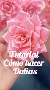 Tutorial cómo hacer dalias #dalias #fyp #fypシ #fypage #tutorials #carmenaltamiranobeauty #Tutorial #fyp #DIY#parati#fyp>#fypviral #basecilindricaconrosas #base #typ-/viral #rosa #rosaseternas #flores / #momlife #moms #emprendimiento#emprendedor #emprendedora#rosasdeliston #tutorial | Carmen Altamirano beauty