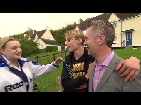 Series two filming of the BBC Three comedy "This Country" (Extended version) - BBC Points West