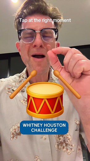 David Campbell and Cameron Daddo took on the Whitney Houston drum challenge 🥁 #WhitneyHouston #WhitneyHoustondrumchallenge | smoothfm 91.5