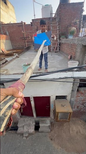 Padosi ladke ki patang me dale kanne 🪁😁 #patang #kiteflying #shorts #kite #viralvideos #minivlog