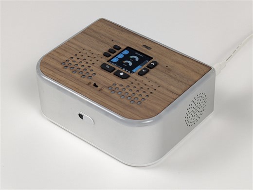 Ubo Pod - A Raspberry Pi 4/5-based personal AI assistant (Crowdfunding) - CNX Software