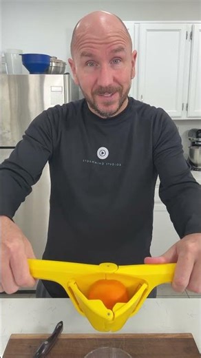 Awesome Foldable Hand Lemon and other Citrus Squeezer | Shorts