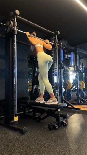 Step ups tutorial! 🥰 wearing @DFYNE discount code VERA | Vera Armishaw