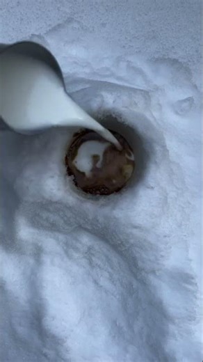 He made hot coffee by putting it in ice #shortsvideo