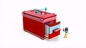 LEGO ǀ Disney Snow White’s Jewelry Box, Snow White and The Evil Queen Mini Doll Figures, Building Toy for Kids, Birthday Gift for 6 Years Old Girls and Boys, Play Disney Bracelet, 43276